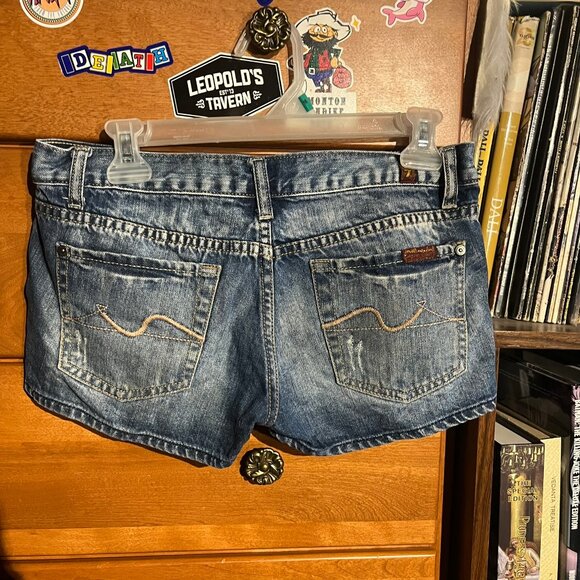 7 For All Mankind Denim Cutoff Shorts (S) - Picture 4 of 4